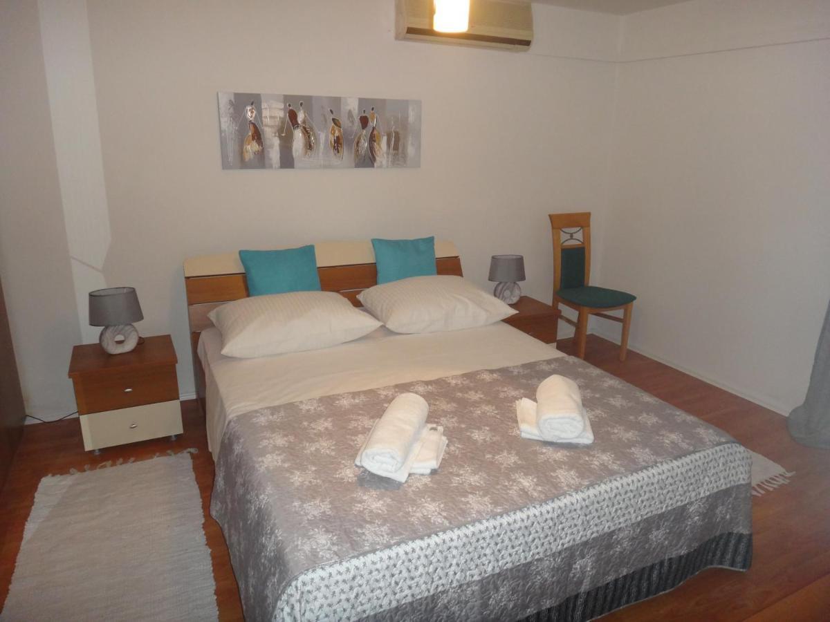 Apartman Dani ซาดาร์ ภายนอก รูปภาพ
