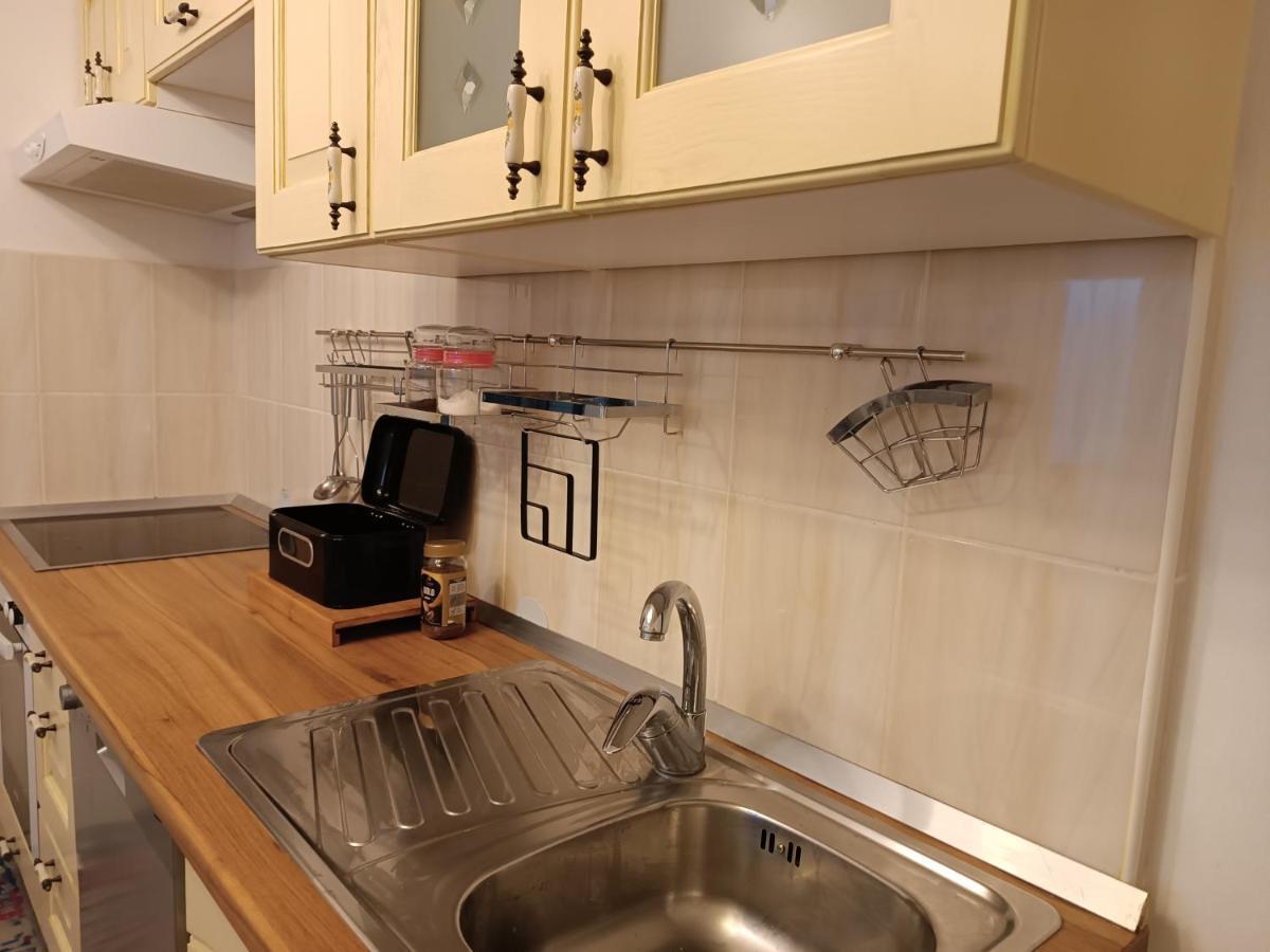 Apartman Dani ซาดาร์ ภายนอก รูปภาพ